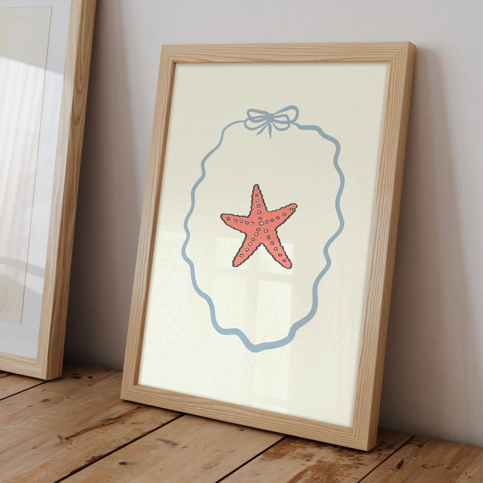 Starfish in a Bow Frame - Image 2
